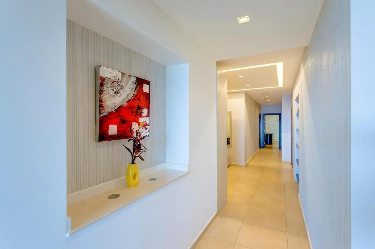 Luxury Seafront Oasis In Central Sliema W/ Pool Apartment